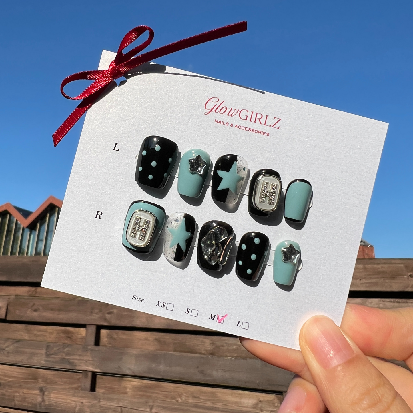 «COSMIC PUNK NAILS»– Black and Blue Press-On Nails with Stars, Chrome Accents & Rhinestone Details, Reusable Bold Nail Set