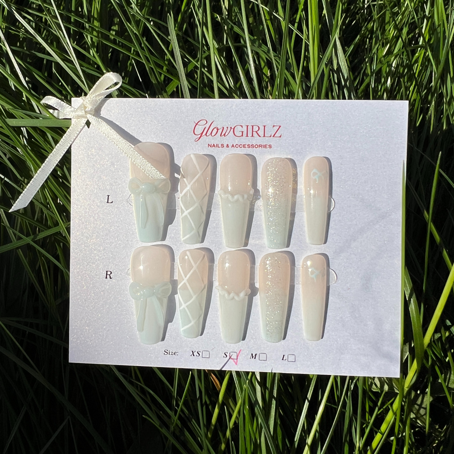 «COQUETTE BLUE BOWS»– Light Blue Ombre Press-On Nails with 3D Satin Bows & Criss-Cross Lace Detail, Soft Aesthetic Nail Design, Baby Blue Nails