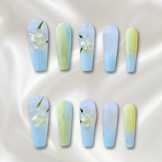 «SUMMER SKY BLOOM»- Blue & Yellow Ombré Press-On Nails with 3D Yellow Flowers, Fresh Spring Floral Design
