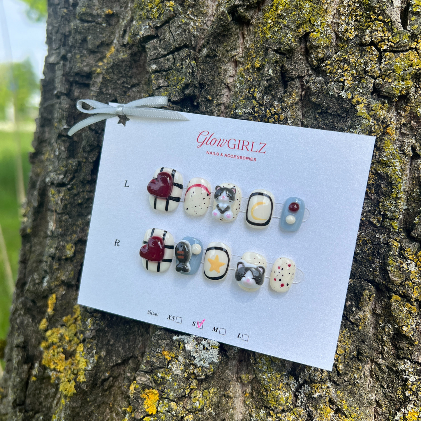 «PURRFECT LOVE HEARTS»- 3D Cute Cat Press-On Nails with Red Heart Accents, Sweet & Playful Design