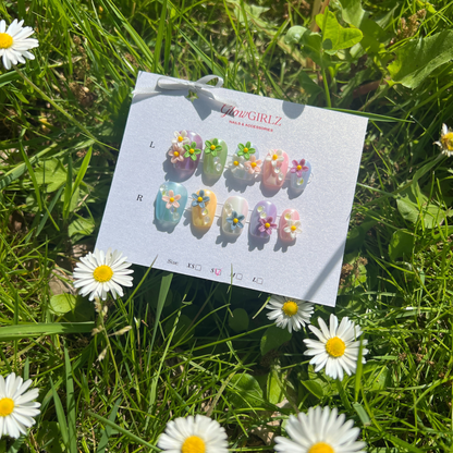 «FLORAL LASER BLOOM»- Holographic Press-On Nails with 3D Colorful Flowers, Sparkling artistic Design