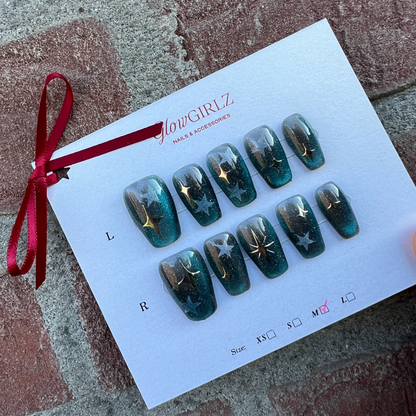 «MIDNIGHT AURORA GALAXY NAILS»– Dark Blue Cosmic Press-On Nails with Shooting Stars & Glitter Gradient, Reusable Celestial Nail Set