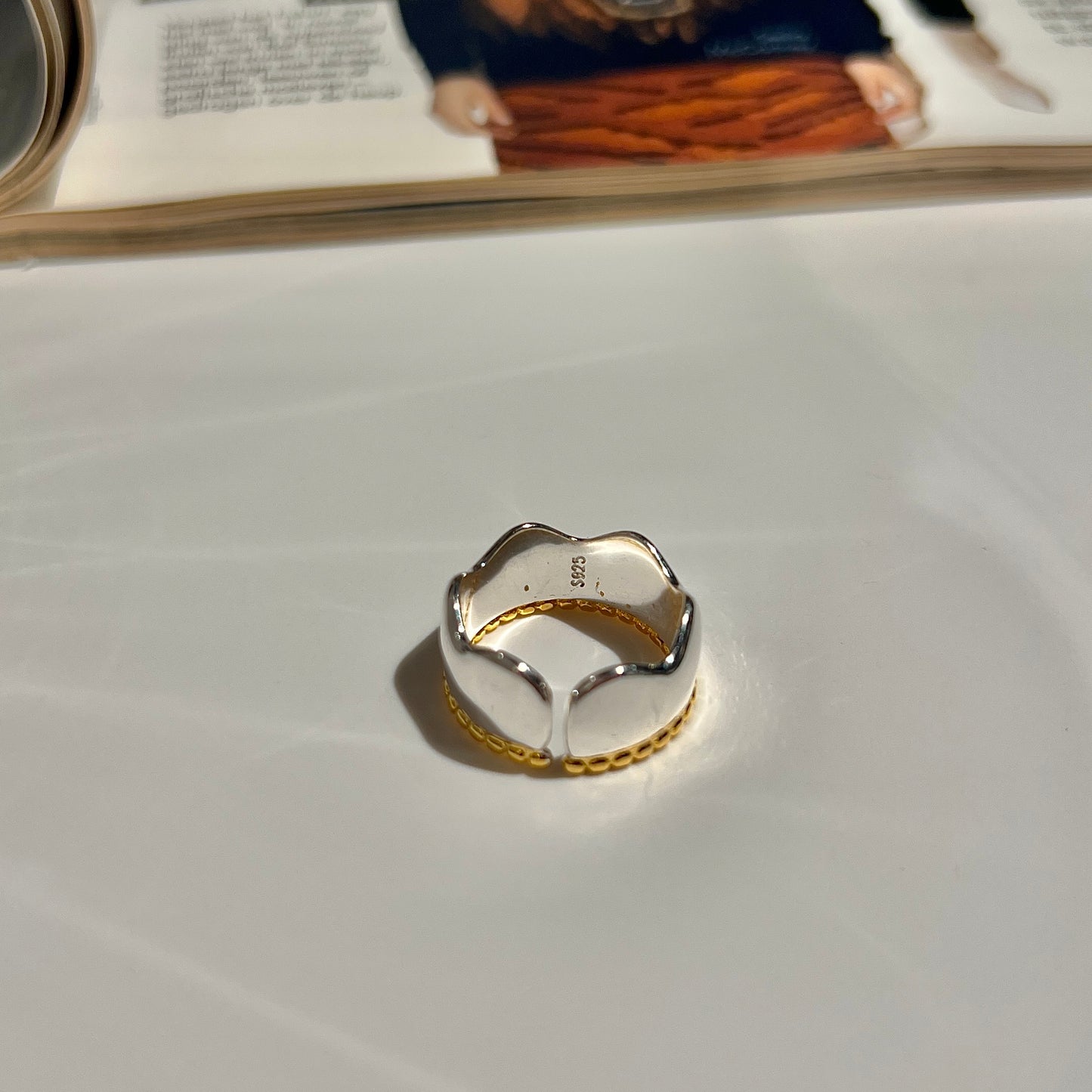 «TWO-TONE WAVE BAND» — Adjustable Sterling Silver Ring with Gold Rope Detail