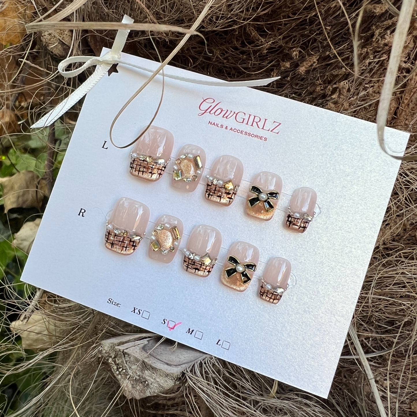 «COCO CLASSIC FRENCH» – Short French Press-On Nails with Bow Charm, 3D Bow & Crystal Accents, Sweet & Edgy Nail Design, Charm French, Tweed Nail Art
