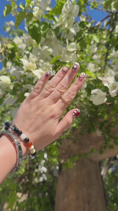 «PURRFECT LOVE HEARTS»- 3D Cute Cat Press-On Nails with Red Heart Accents, Sweet & Playful Design