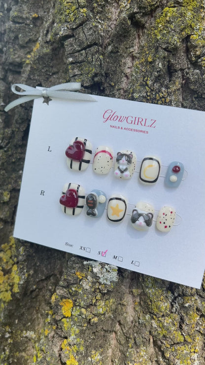 «PURRFECT LOVE HEARTS»- 3D Cute Cat Press-On Nails with Red Heart Accents, Sweet & Playful Design